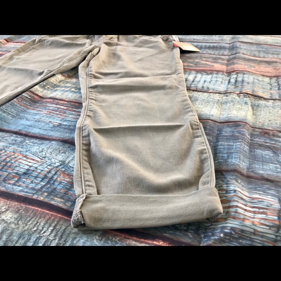 a:glow  Women’s 14 Crop Maternity Pants - Picture 3 of 8